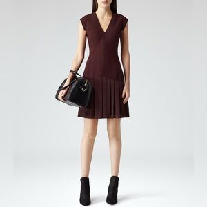 Reiss Dara V-Neck Pleated Dress